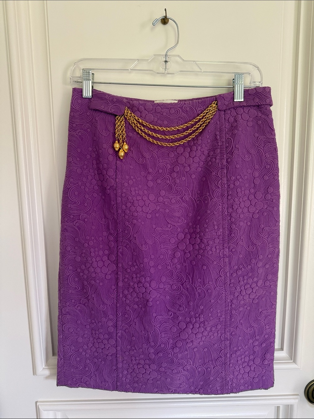 MILLY NEW YORK Lilac Purple Textured Jacquard Pencil Skirt Gold Chain SZ 4 $55